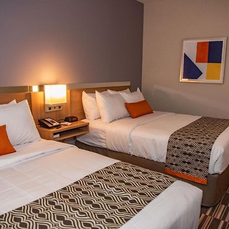Microtel Inn & Suites By Wyndham Carlisle Ngoại thất bức ảnh
