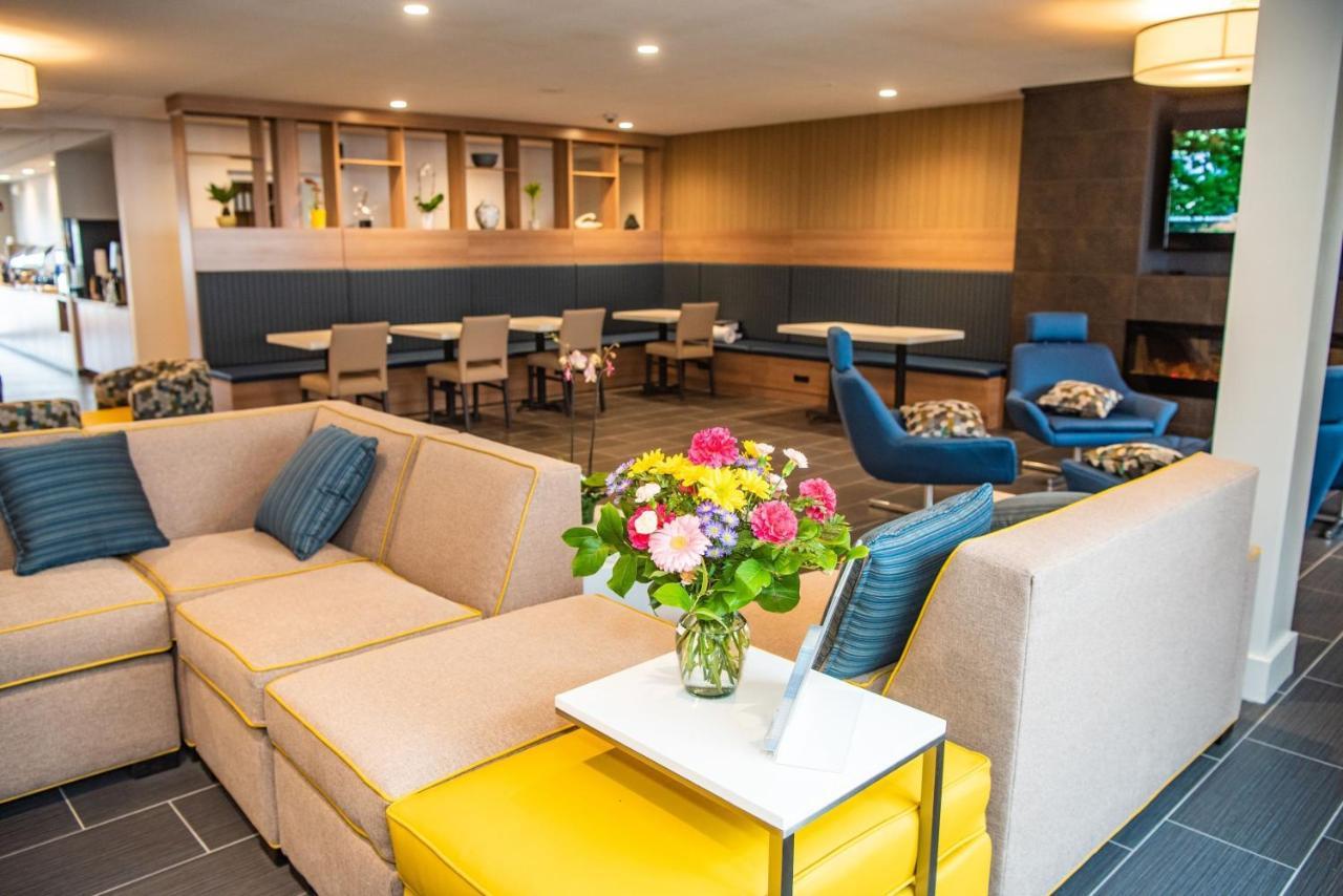 Microtel Inn & Suites By Wyndham Carlisle Ngoại thất bức ảnh