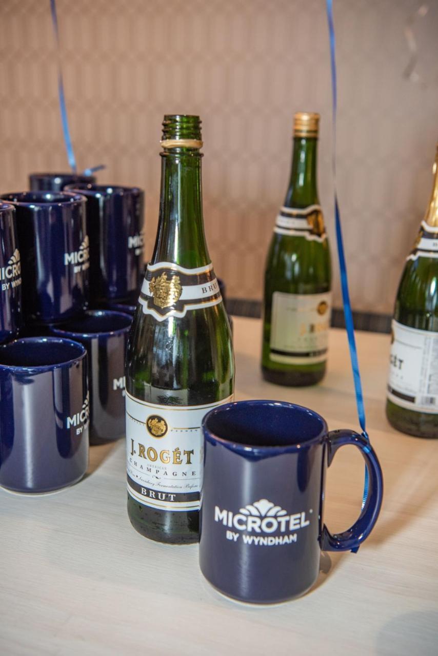 Microtel Inn & Suites By Wyndham Carlisle Ngoại thất bức ảnh